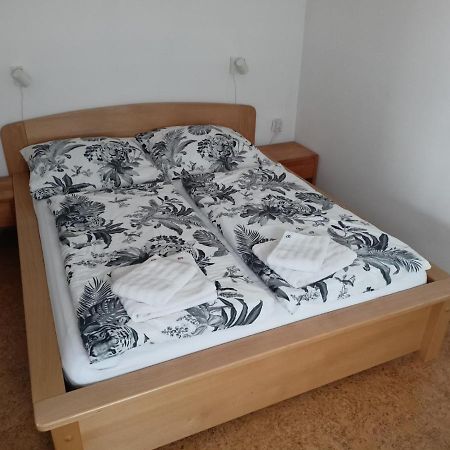 Apartman Mocca Касперске Хори Екстериор снимка